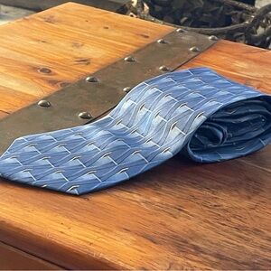 Umberto Bossi patterned blue tie